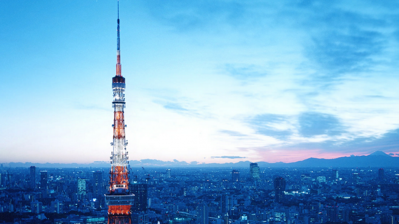 東京タワーの様々な姿をツイートと共に贈る「東京タワーズ」