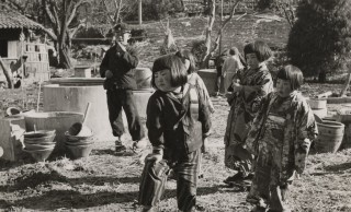 1948〜1951年の日本。子供のいる風景