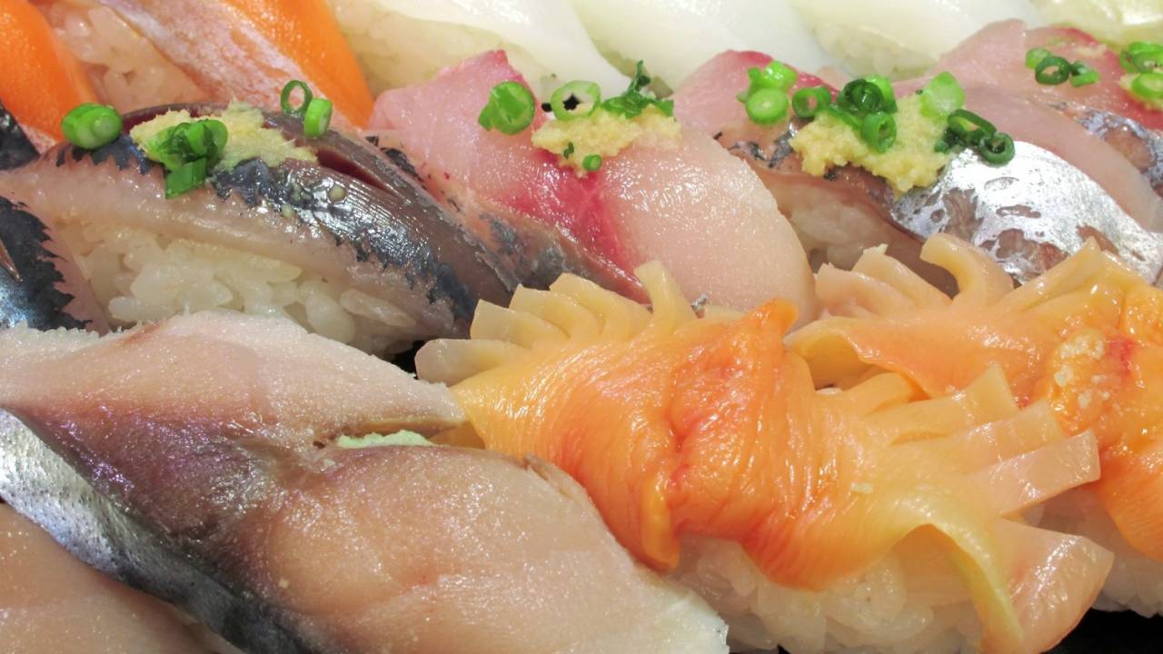 日本が誇る食品サンプルで作られた「寿司時計」がそのまますぎて潔いw