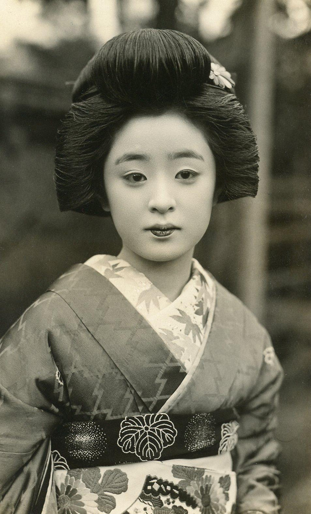 まるでお人形さんのような日本美人 日本の古写真 Japaaan