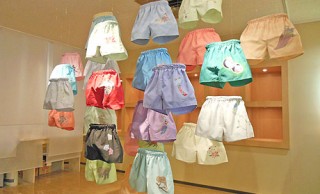 加賀友禅のパンツ！？「YUZEN UNISEX Underwear」展が石川県立伝統産業工芸館で開催中