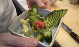【動画】和食の「きゅうりの飾り切り」の技術が素晴らしいと海外で話題に