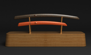 日本刀を世界的デザイナーが手がけるとこうなる！マーク・ニューソンデザインの美麗な日本刀