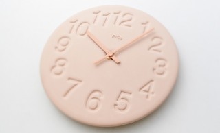 日本の伝統技能、左官の技術で作った「珪藻土の時計」がとても美しい！