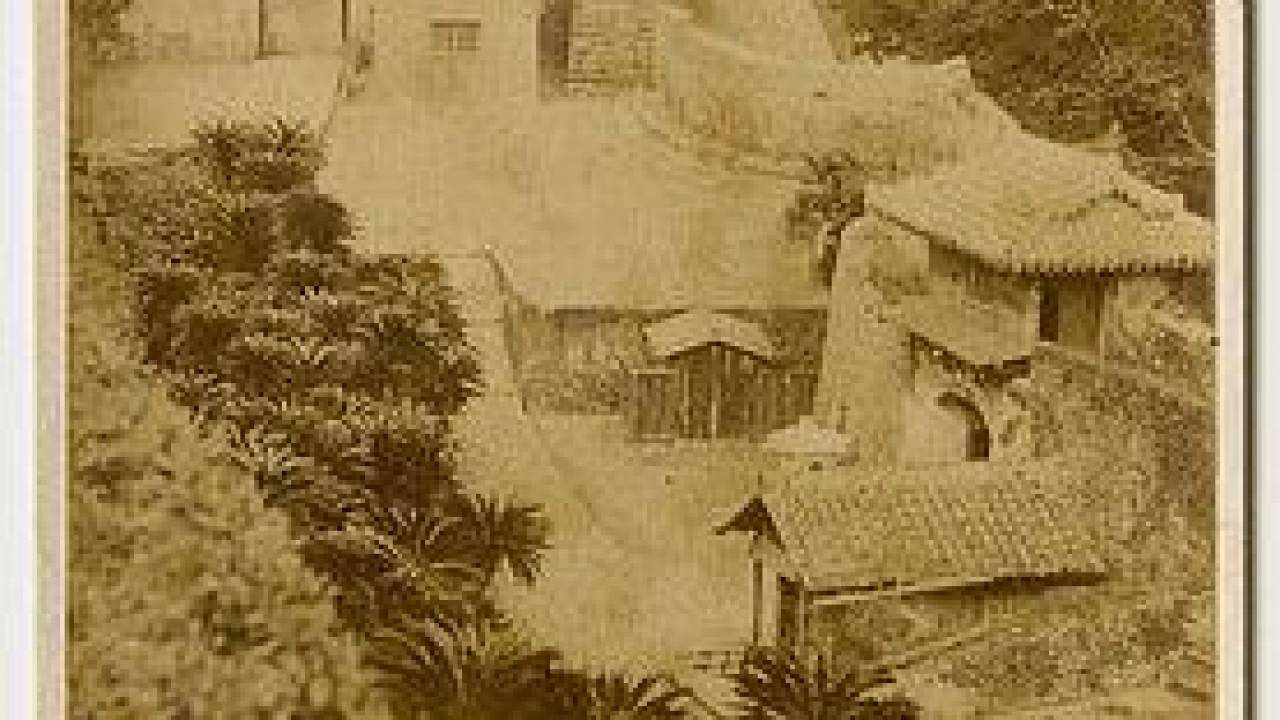 明治時代に撮影したとみられる沖縄 首里城の古写真が発見される！