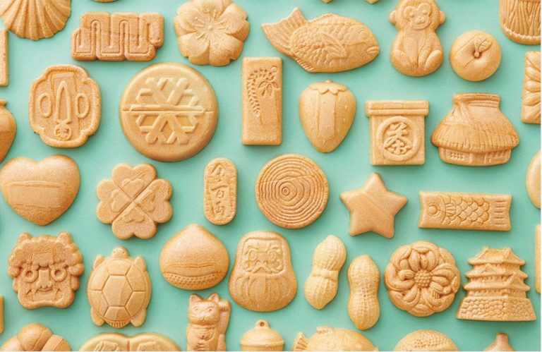 可愛いしめちゃ楽しそう！和菓子の最中（もなか）の皮だけが毎月送られてくる「皮だけ最中の 最中種」発売 | グルメ 和菓子 - Japaaan