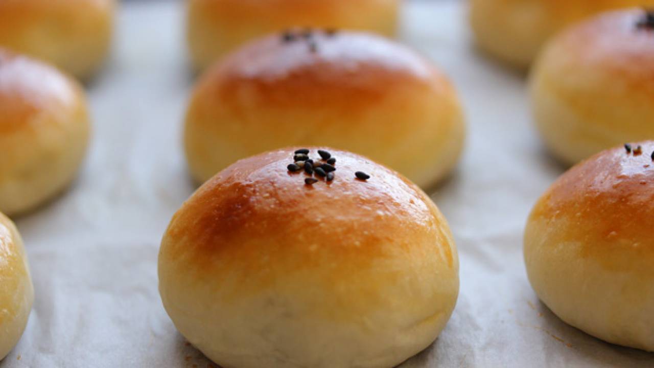 日本にパンを普及させ日本の食文化に影響を与えた、あんぱんの父「木村安兵衛」