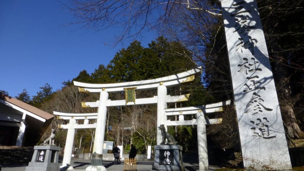 著名人も訪れる埼玉県 奥秩父の最強パワースポット「三峯神社」を紹介