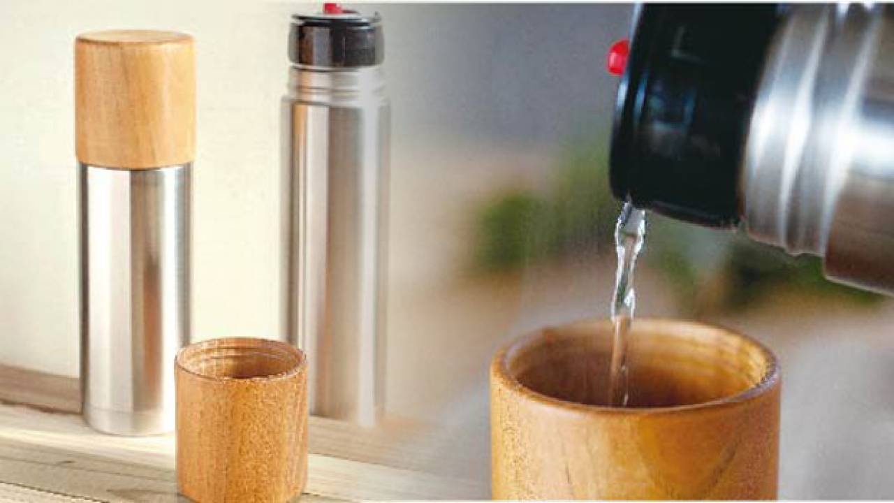 職人の木工技術とステンレスのコントラストが素敵な水筒「Mokuneji×SUS gallery Bottle」