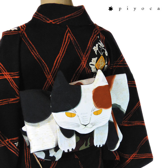 化け猫、狐、犬張り子…piyocaさんによるハンドメイドの着物の帯が可愛 