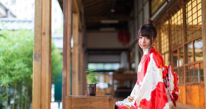 正座は日本の伝統的な座り方ではなかった なぜ 日本人の正しい座り方 になったのか 歴史 文化 着物 和服 Japaaan