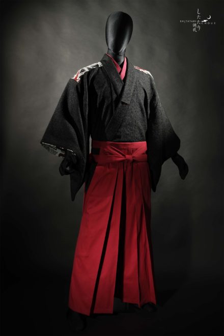 見よこの存在感 次世代型サムライスタイルな男の着物 和次元 滴や が19年秋コレクションを発表 ファッション 着物 和服 Japaaan 着物