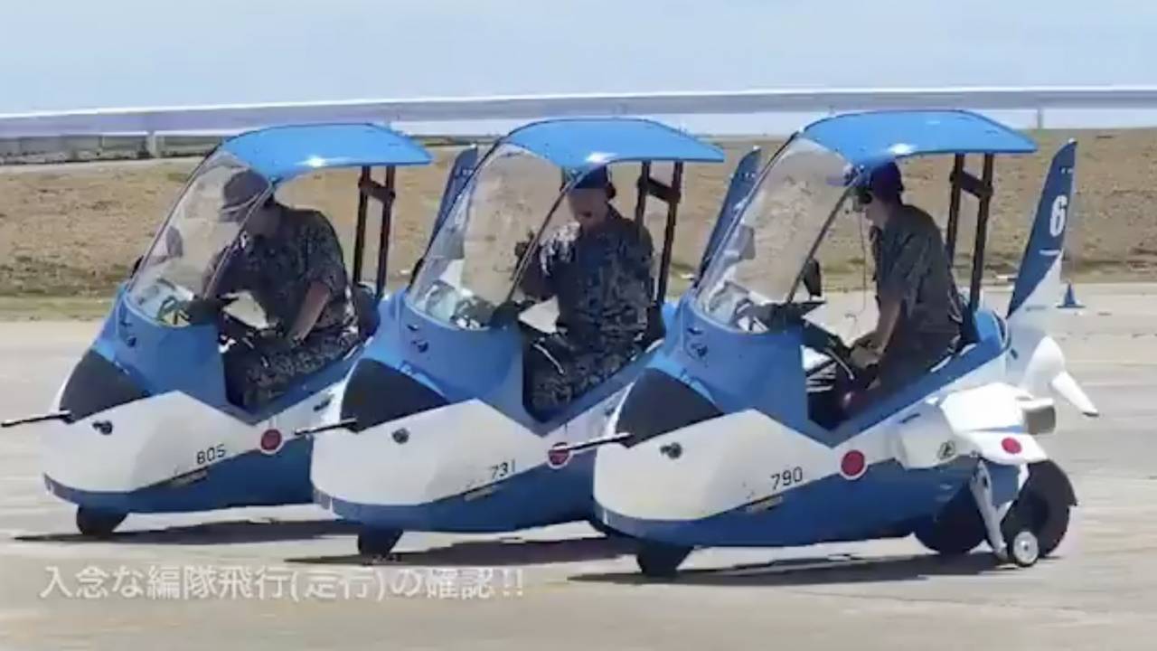 何これめちゃ可愛い（笑）航空自衛隊 松島基地「ブルーインパルスJr.」の訓練映像が愛おしすぎる♡