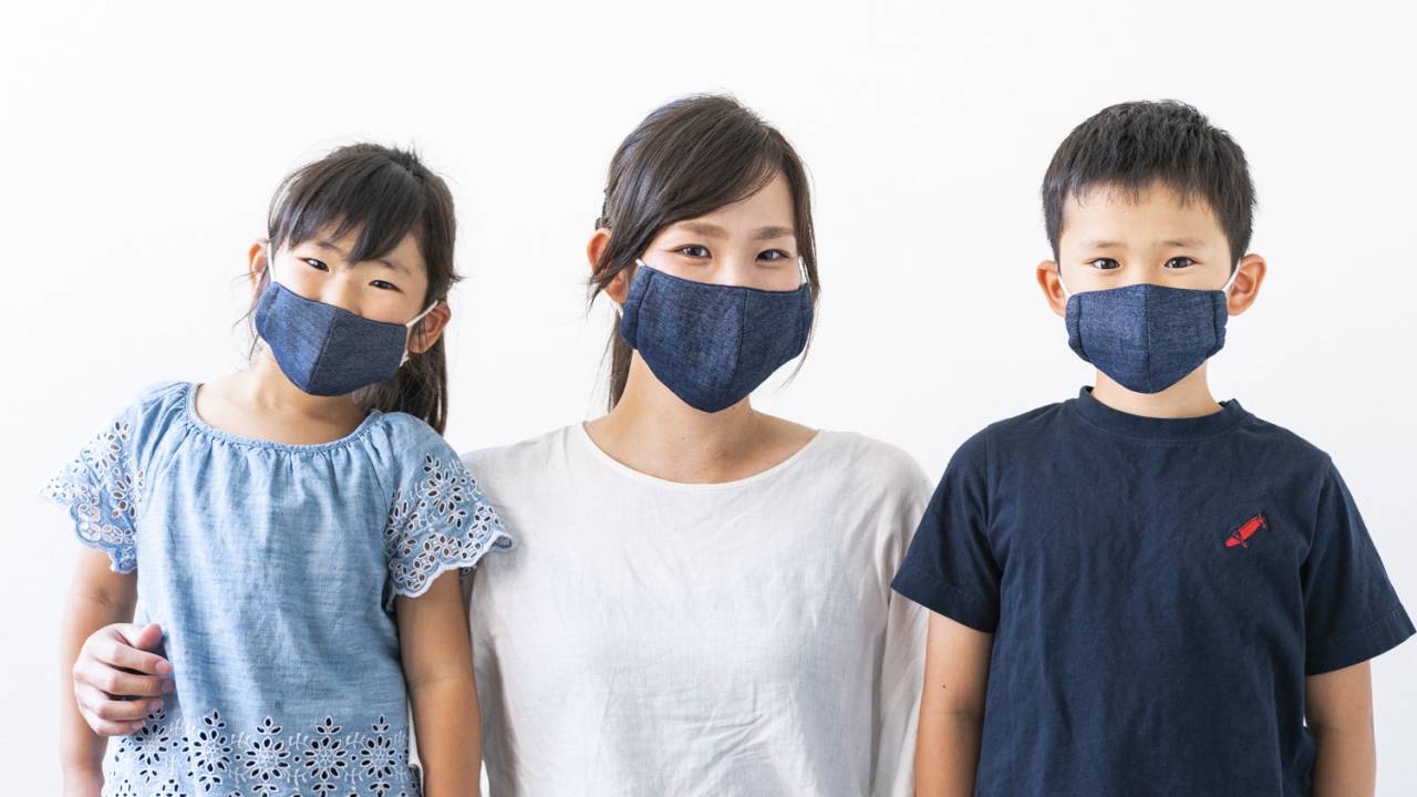 夏場でも涼しく快適！岡山県の高級デニム生地を使用した「岡山デニムマスク」が発売