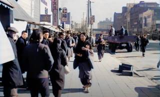臨場感すごい！戦後間もない昭和時代の東京の街並みをAI技術でカラー映像化させた貴重な作品