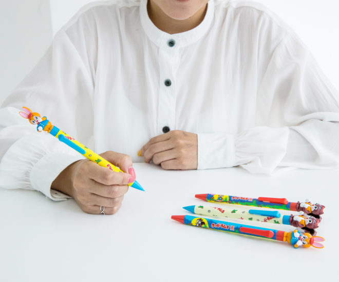 ロングセラー駄菓子 クッピーラムネ の可愛いキャラクターのアクションペンが発売 ライフスタイル Japaaan