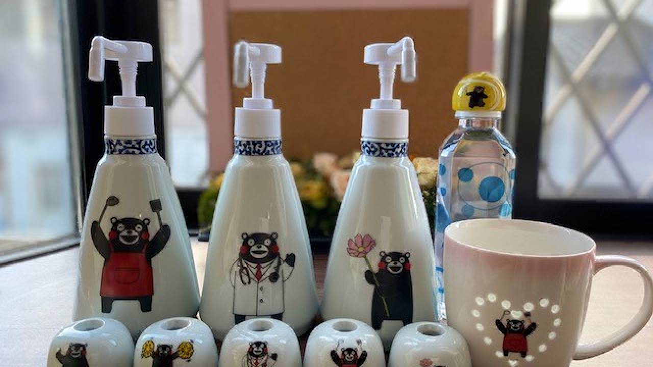 除菌スプレーボトル、マグカップ…くまモン＆有田焼のコラボアイテムが登場！