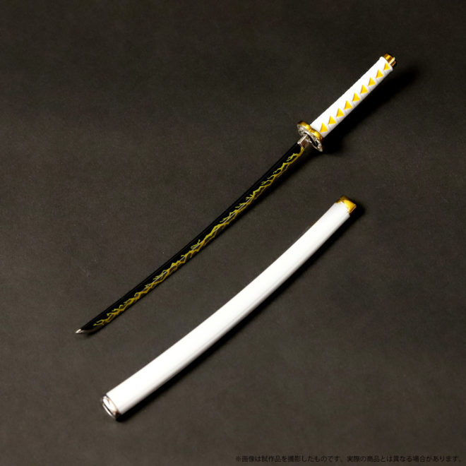 アニメ「鬼滅の刃」の”日輪刀”が繊細で精巧なミニチュア武器 