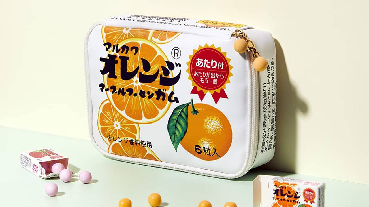 可愛いよ♡オレンジマーブルガムそっくりな大きなポーチが発売！グレープ柄のミニポーチも付属 | 雑貨・インテリア - Japaaan