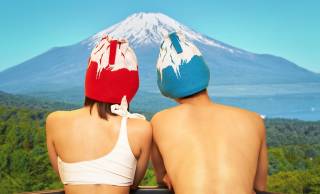 青富士、赤富士どっちを選ぶ？富士山がモチーフのニット製「富士山サウナハット」が可愛いぞ！