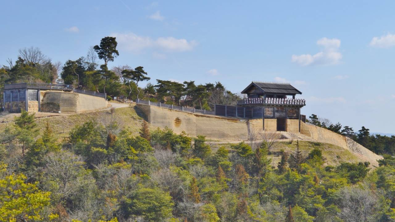 星形要塞、鬼の居城…！？かつて日本に存在した「変な城」に隠された秘密とは？【歴史ミステリー】