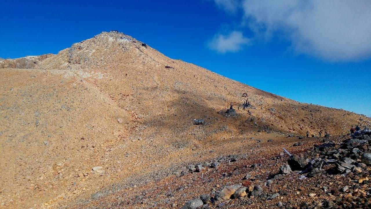 噴火から10年。木曽・御嶽山（長野・岐阜県境）に登ったら“ある物”が消滅していた！