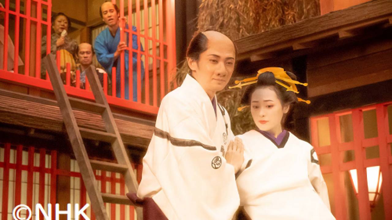 「べらぼう」まさかの”劇中劇”で蔦重の仇討ちを展開！笑いと涙の異例回で、笑顔を取り戻した誰袖