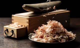 なぜ「鰹節」にカビをつけるのか？江戸時代の日本で完成した画期的な発酵の知恵