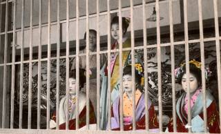 「裏の吉原」江戸時代に庶民が通った“非公認な裏の色街” 岡場所の知られざる実態