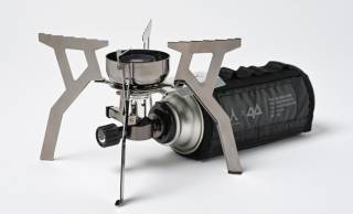 なんだかよく燃えそう！織田信長の幻の名城・安土城から着想を得たアウトドアバーナー「Azuchi」が新発売