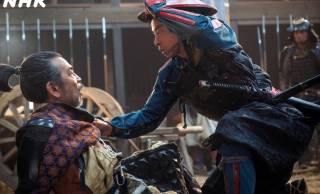 『豊臣兄弟！』小一郎が悪辣城主に怒りの鉄拳！まさかの父子共演で描かれた竹田城攻めを史実とともに考察