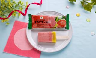 6年ぶり復活！すいかの濃厚な果実感とシャリ食感が楽しめる「セブンプレミアム まるですいか」新発売